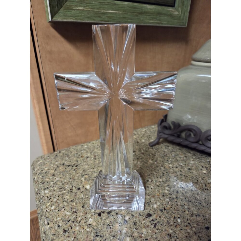 Vintage Beautiful‎ Lead Crystal Religious Cross 8 Bubble/damaged